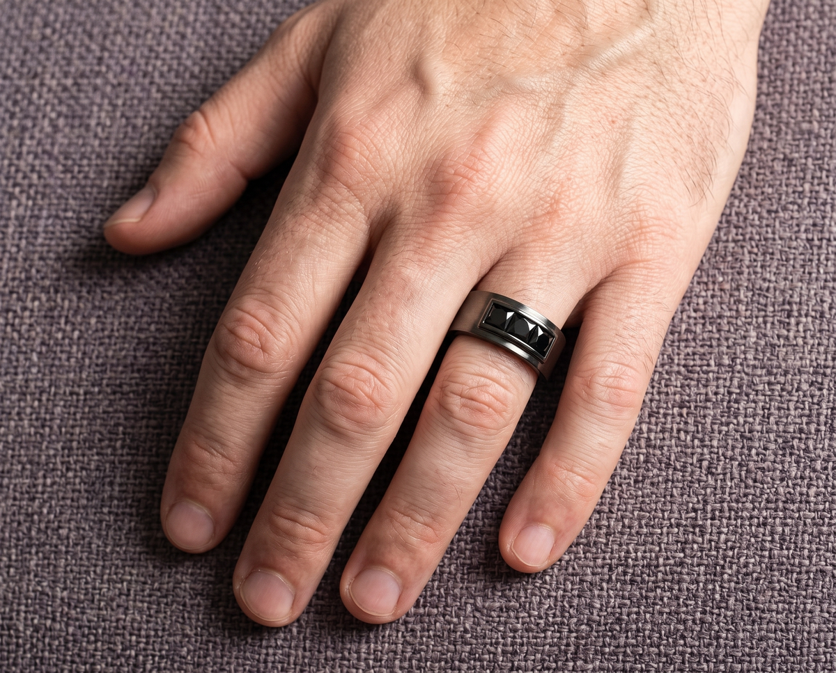 Baudelaire Ring