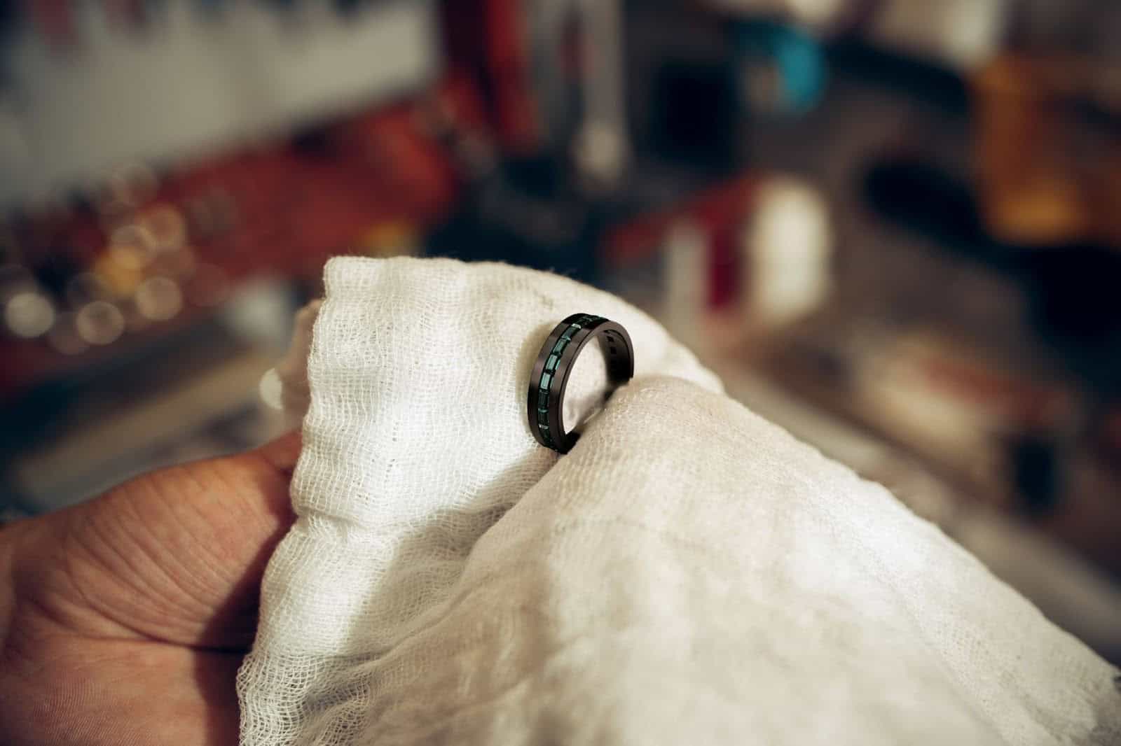 How to Clean a Gold Ring – Complete Care & Maintenance Guide for Men