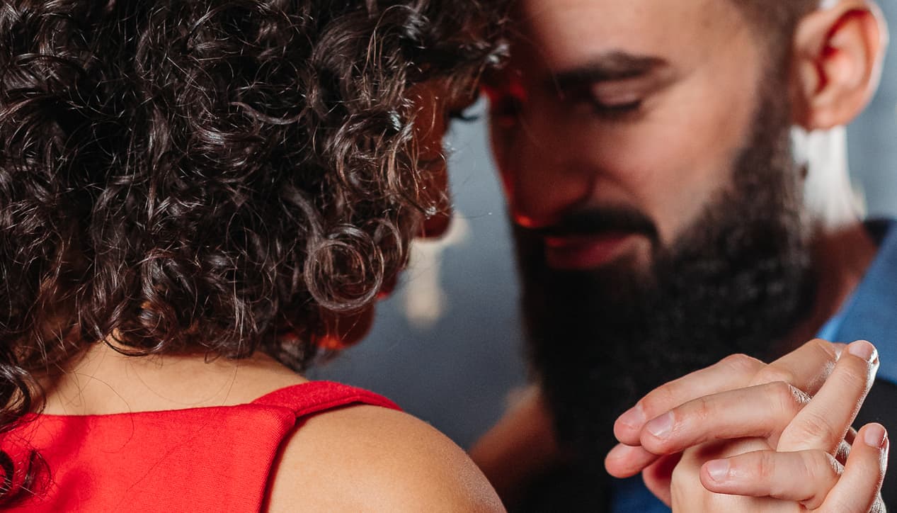 Soulmate Relationships – What are they and what do they mean?