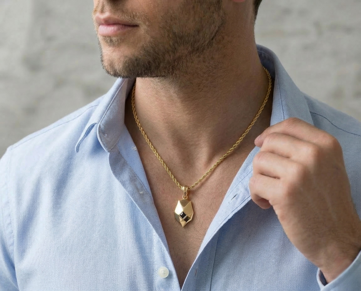 Caesar Pendant