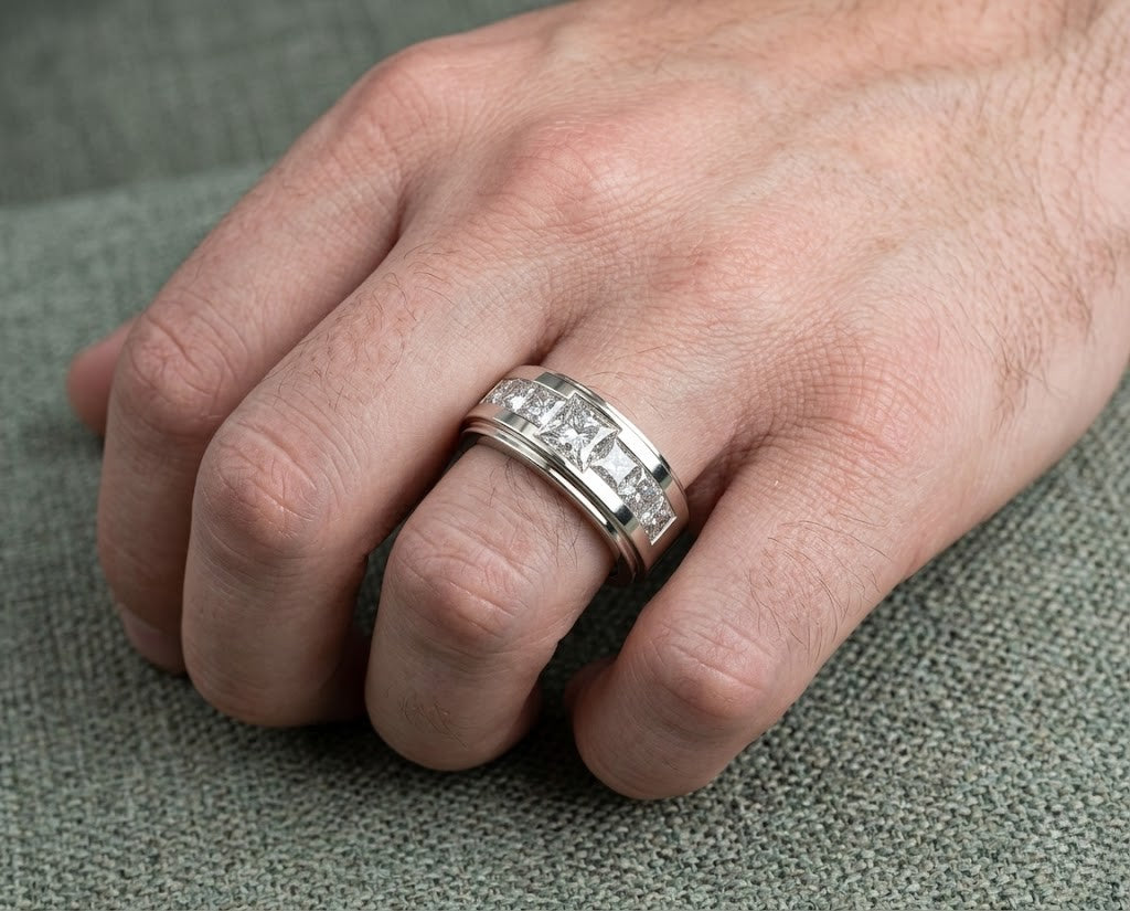 León Ring
