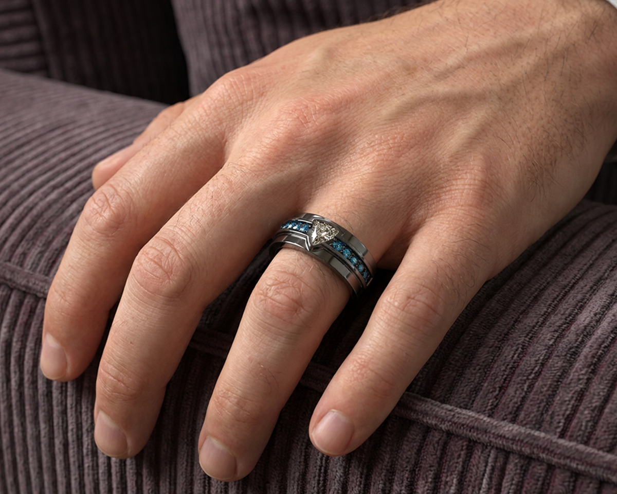 Dostoevsky Ring
