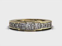 Victoria – Princess-Cut Diamond Gold Ring
